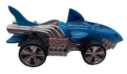 Hot Wheels 9" Monster Action Sharkcruiser Lights Up Moves Makes Noises 9461