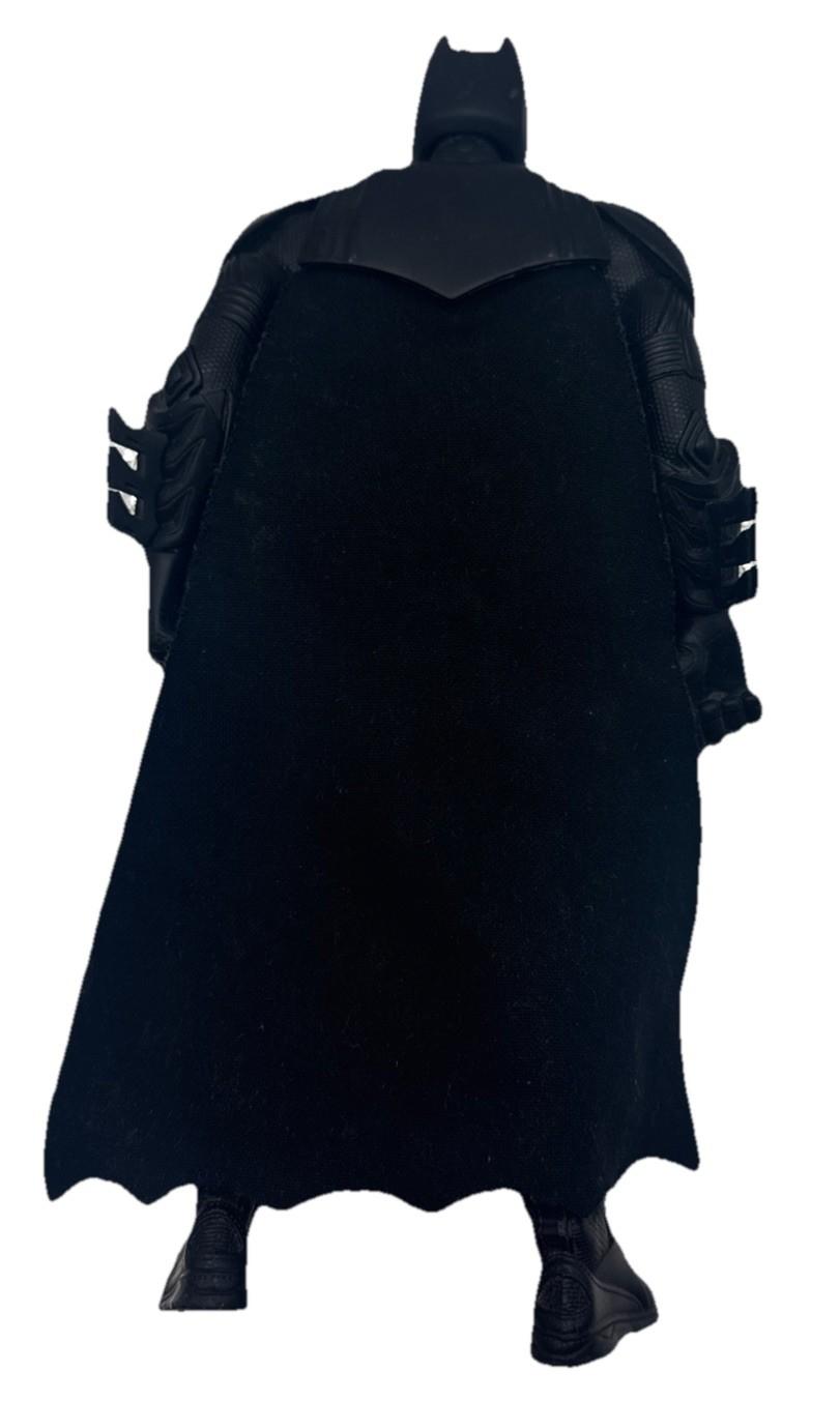 Dark Knight Rises Batman Figure DC Comics 2011 Mattel 26cm Christian Bale 9447