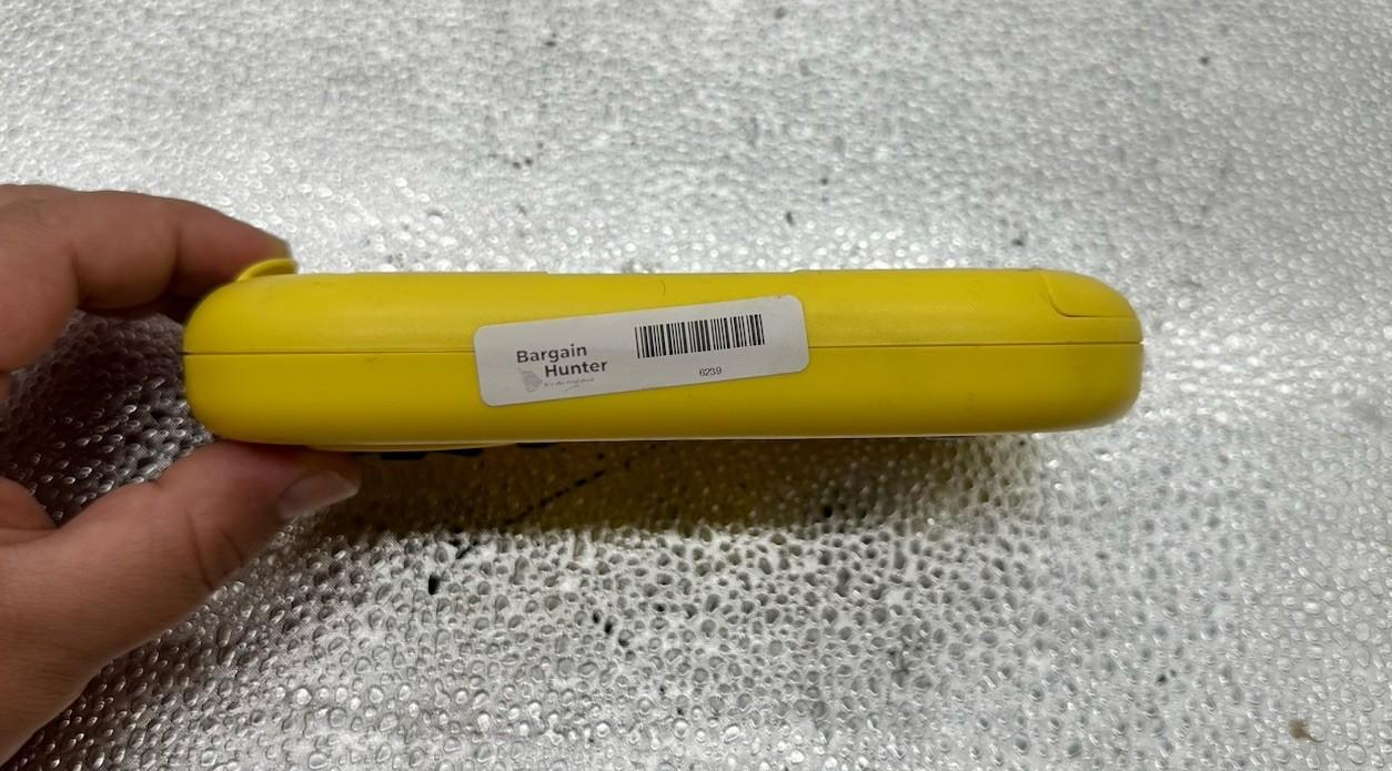 Nintendo WII BOSS - Big Oversized Super Shell Yellow Controller In Good Cond6239