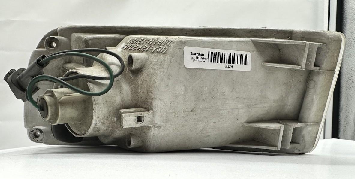 Nissan 300ZX Z32 Front Indicator Corner Light RH In OK Condition 9329