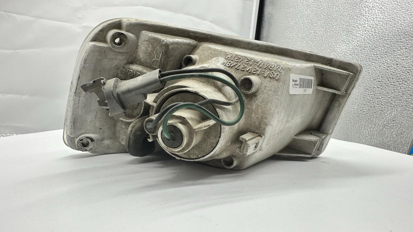 Nissan 300ZX Z32 Front Indicator Corner Light RH In OK Condition 9329