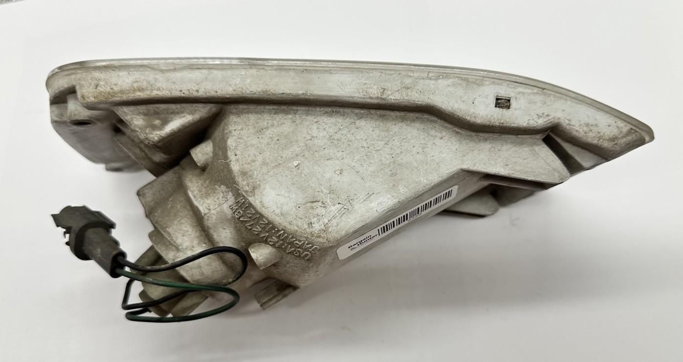 Nissan 300ZX Z32 Front Indicator Corner Light RH In OK Condition 9329