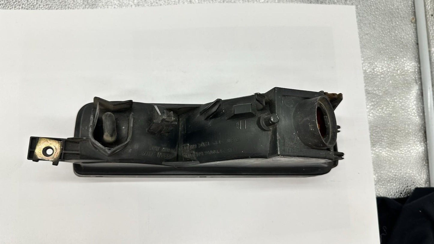 Type M Passenger Side Indicator Unit Nissan Skyline R33 GTST Spec Cracked
