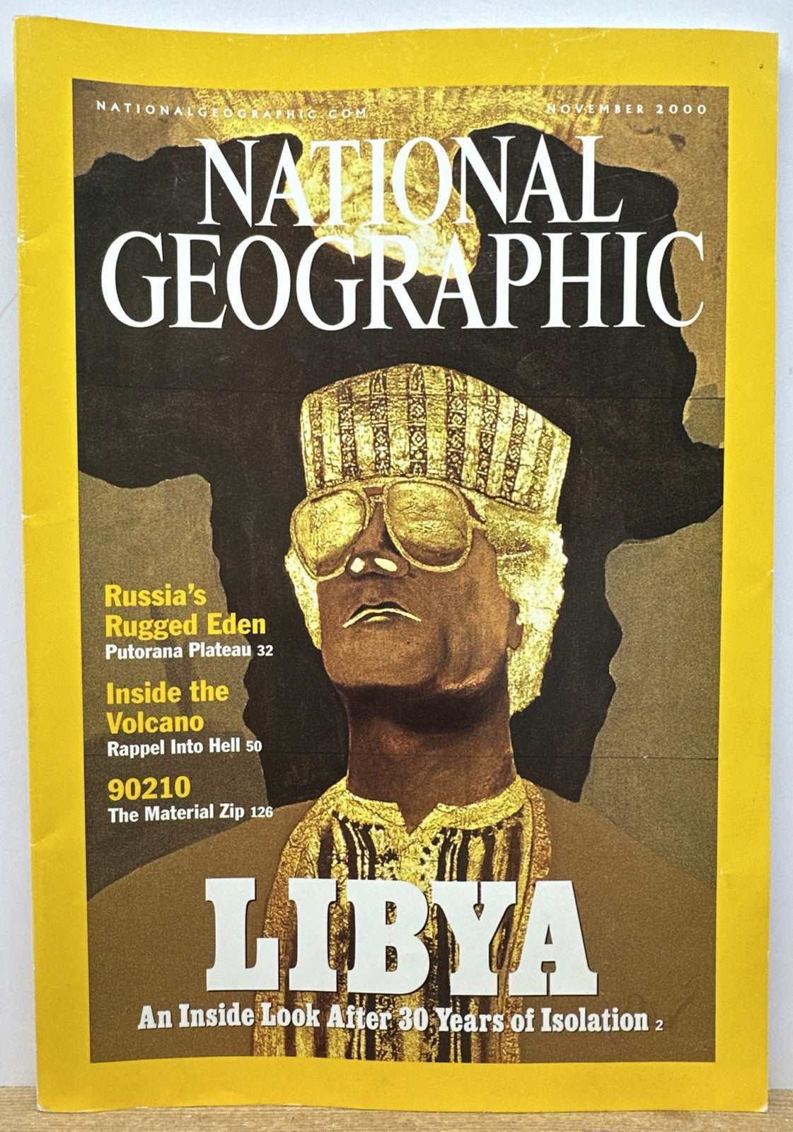 National Geographic November 2000 Magazine In Good Condition