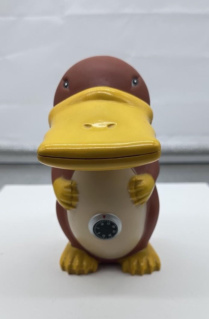 commonwealth bank money box Platypus Collectable container In Good Cond 10476