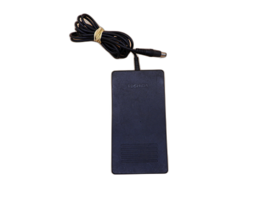Toshiba Pa2444u Ac Adaptor 15v 4a