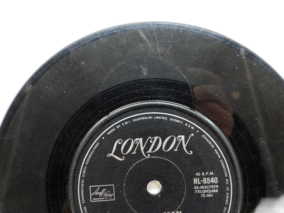 Roy Orbison Heartache / Sugar Man 7 Inch Vinyl Single Hl 8540 London