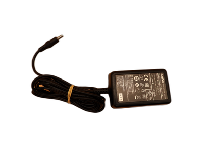 Sanyo Var G9 Ac Adapter Power Supply Charger