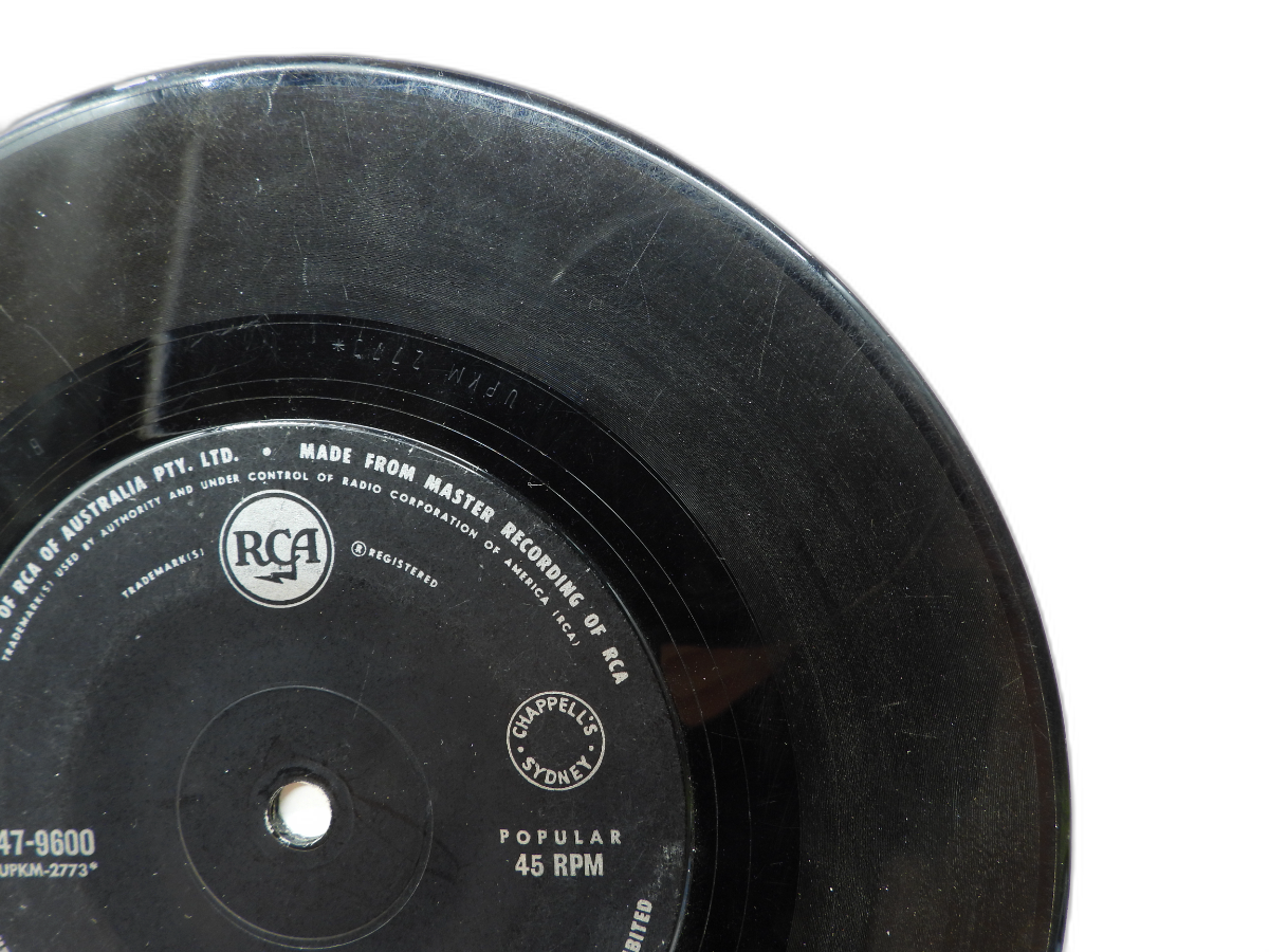 Elvis Presley You'll Never Walk Alone / We Call on Him 45 Rpm Vinyl Single Rca