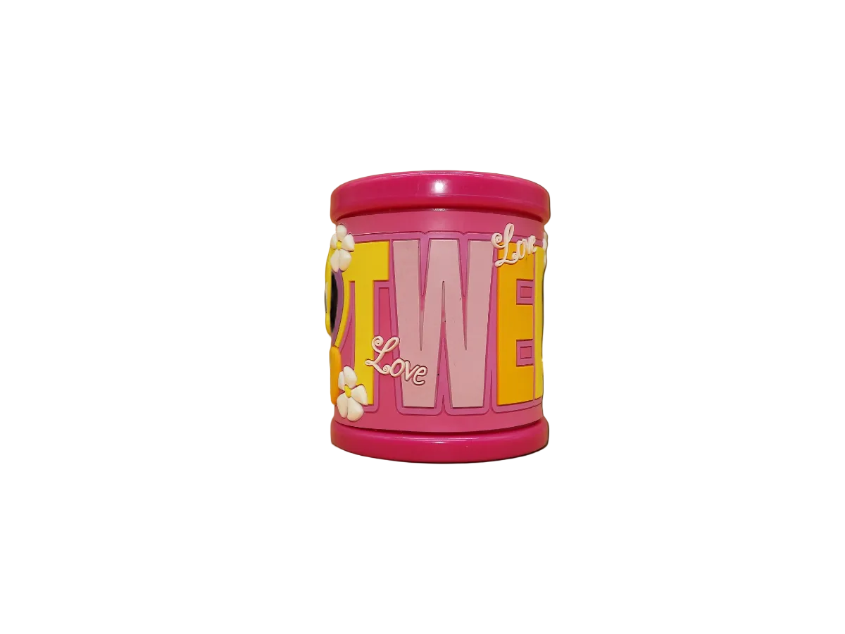 Tweety Bird Pink Plastic Mug Cup Warner Bros Warner Bros. Entertainment Inc.
