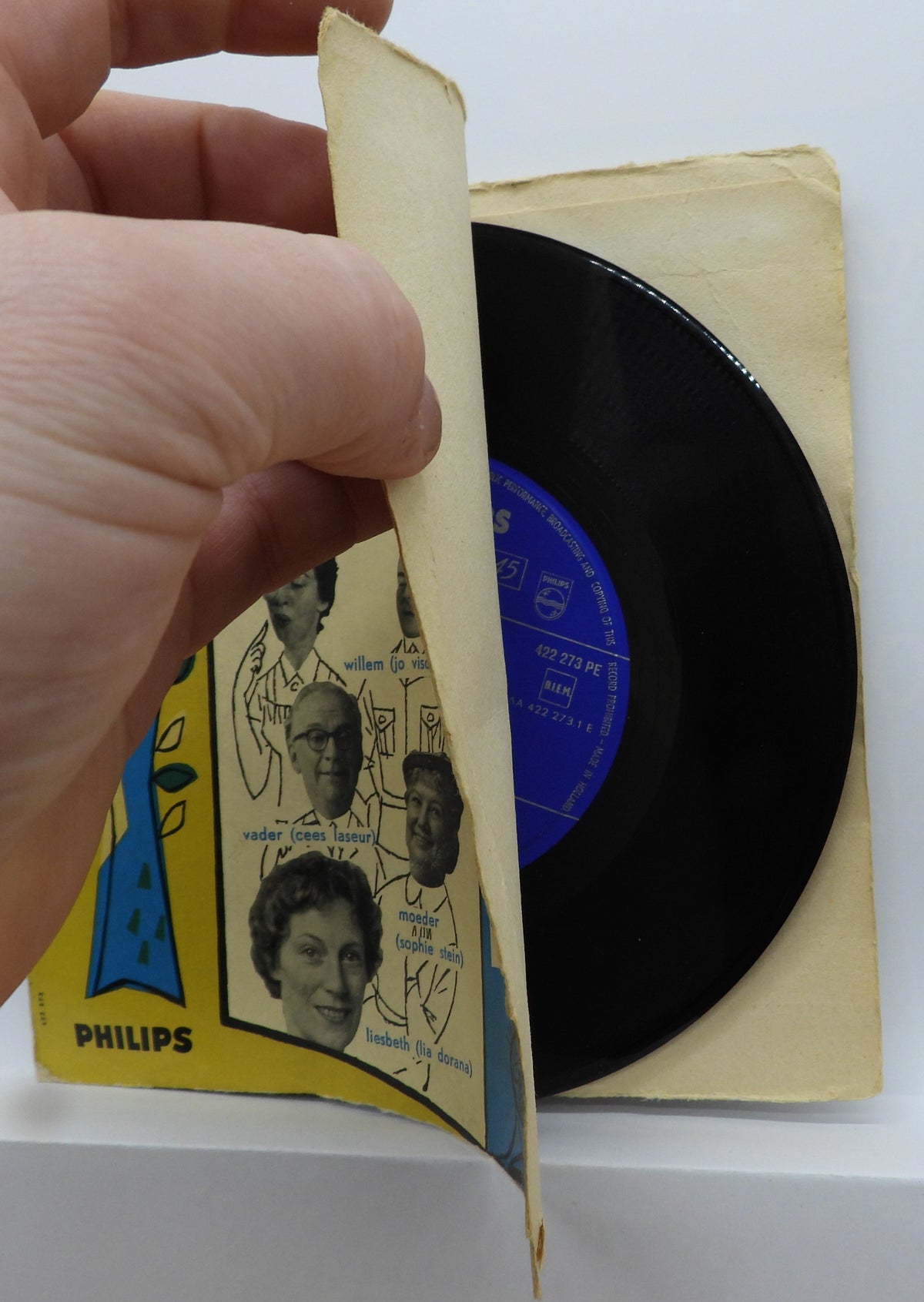 Zes Jaar Familie Doorsnee No. 1 Vinyl Record 45 Rpm Philips