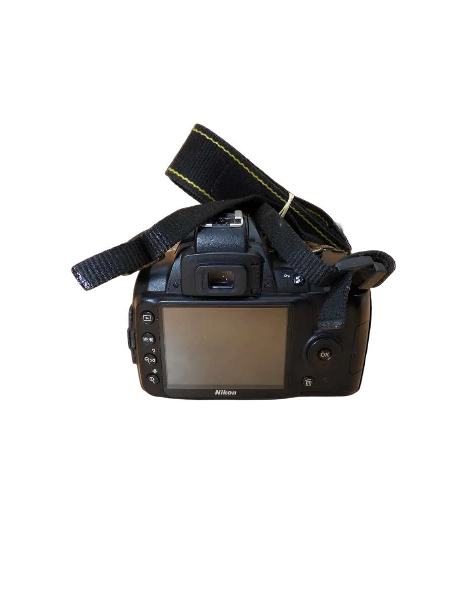 Nikon D3000 Dslr Camera With 18 55mm Vr Lens