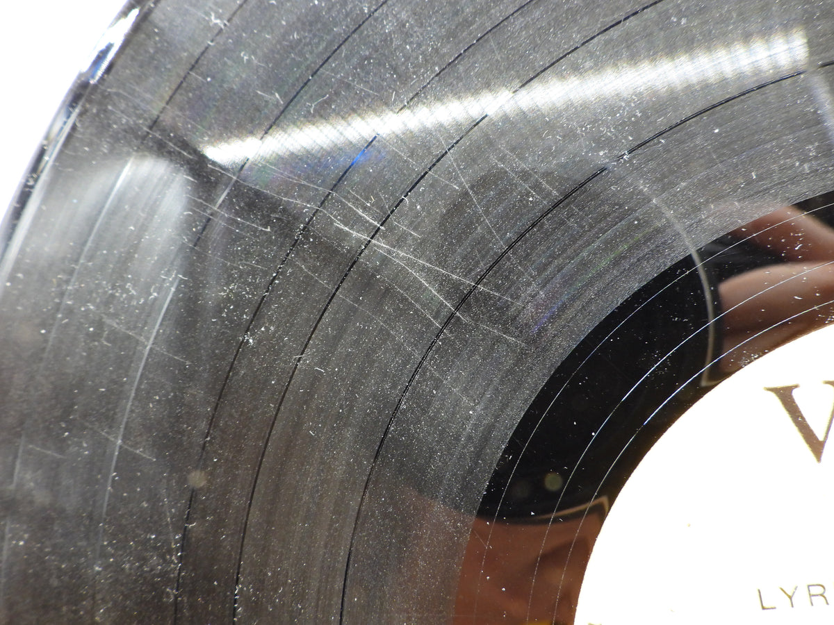 Une Soirée À L'opéra Vinyl Record Vega Label