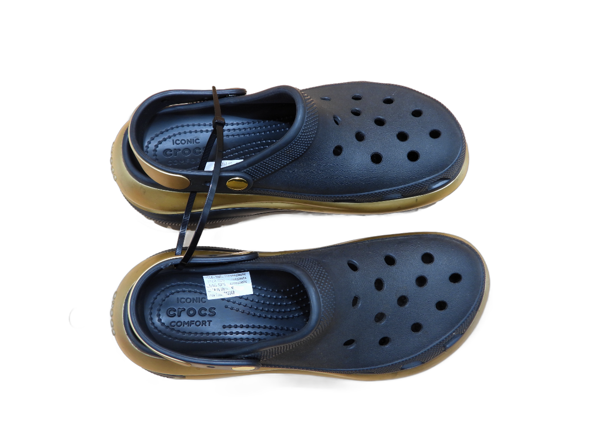Crocs Mega Crush Metallic Platform Clogs Black Gold Size M8 W10
