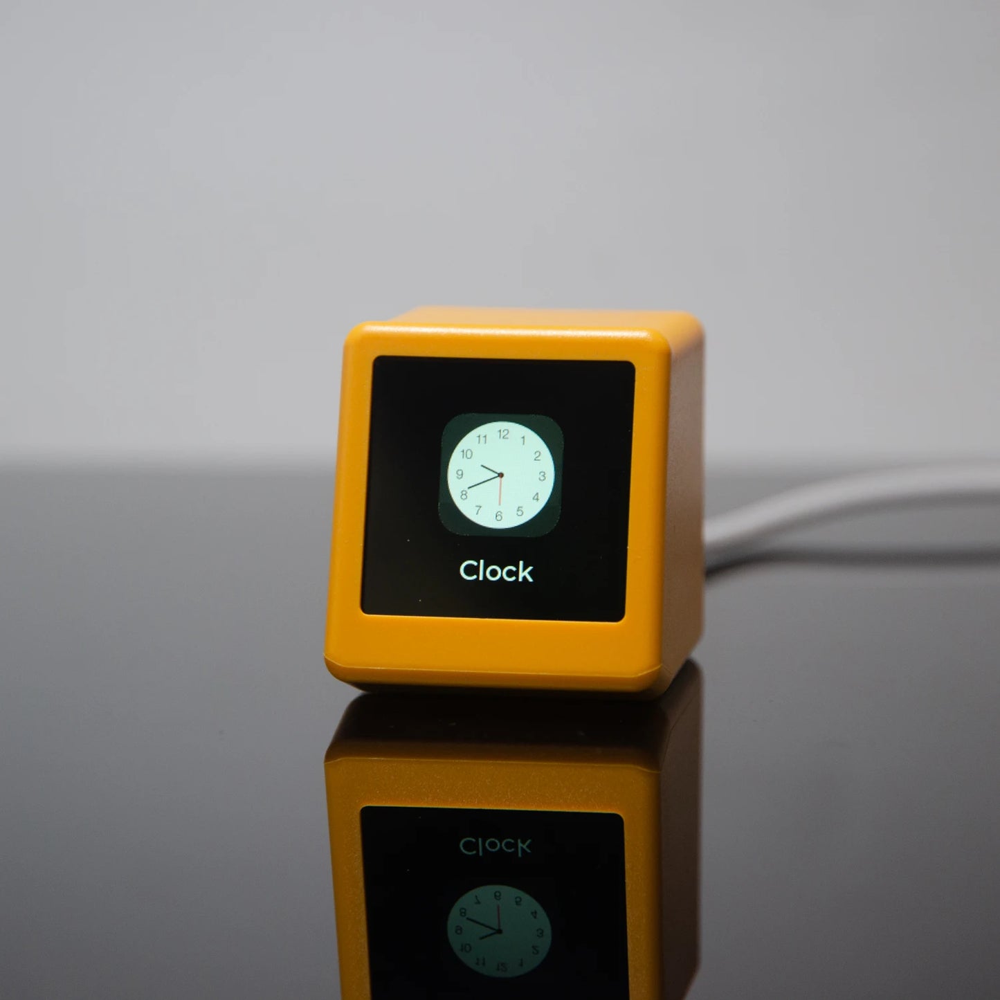 GeekMagic PRO BitCoin Cryptocurrency,Stocks,Futures,Currency Exchange Rate,Price Tracker Ticker,Time Clock Weather Display