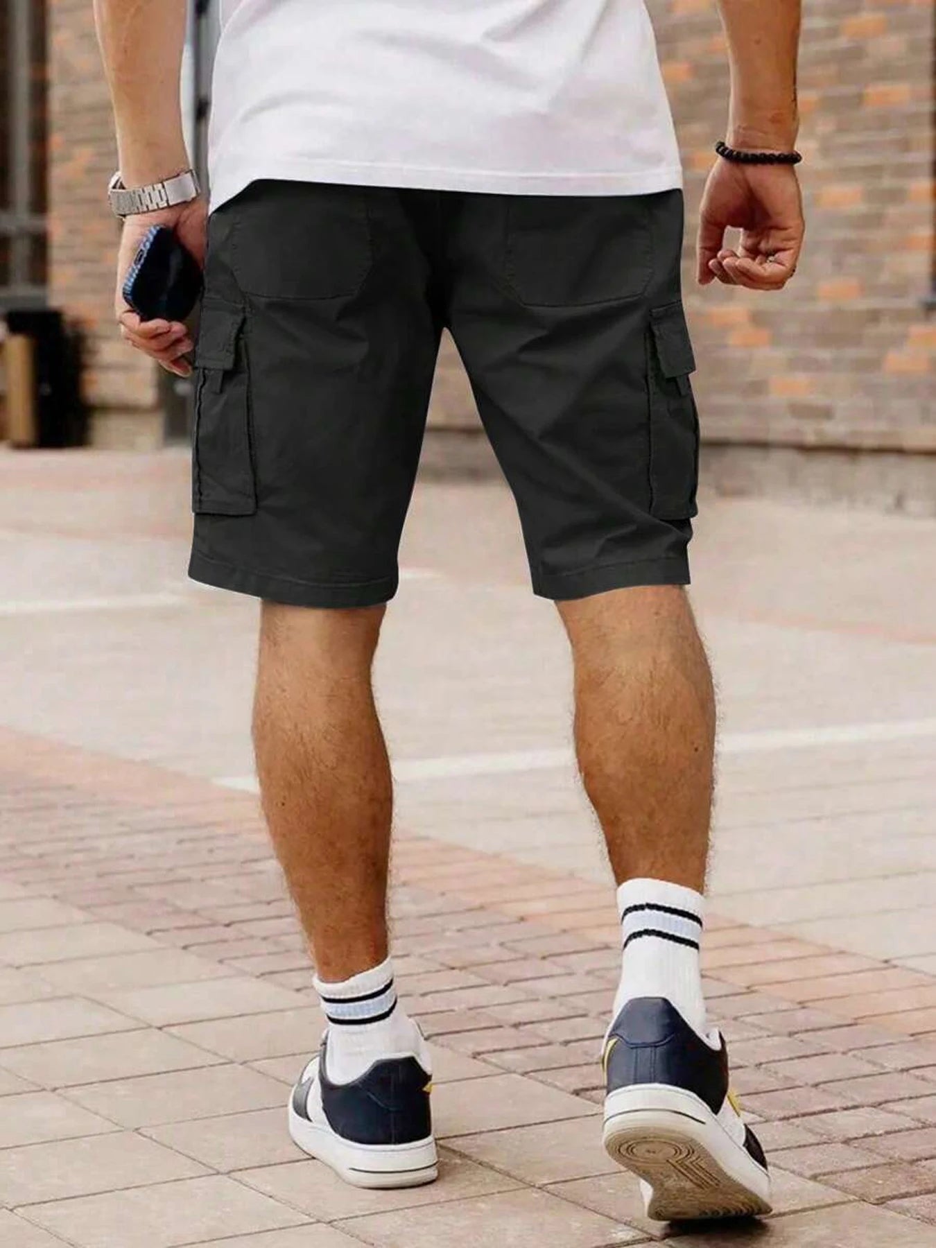Men's Loose-Fit Cargo Shorts — Drawstring Waist, Flap Pockets, Multi-Pocket Jogger-Style Casual Shorts
