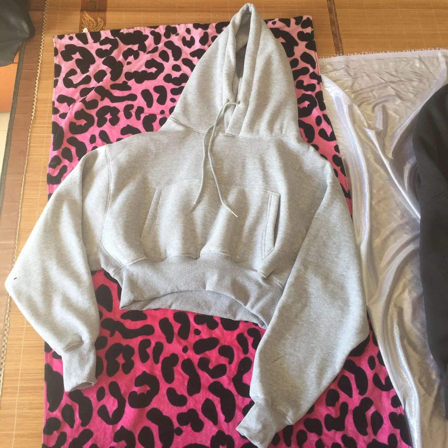 Basic Wear Black Charcoal Hoodies for Women Autumn Winter Loose Fleece Hooded Sweatshirts Streetwear Cropped Pullovers