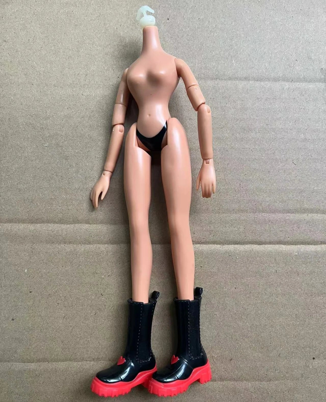 2001 Version Rare Face Doll Heads Classic Bratss White Brown Skin Colorful Hair Girl Boy Doll Parts for Collectors