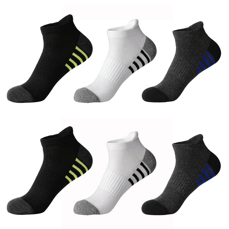 12Pairs Men's plus Size Sports Socks EU39-46 Breathable Comfortable Black White Leisure Outdoor Short Socks for Men