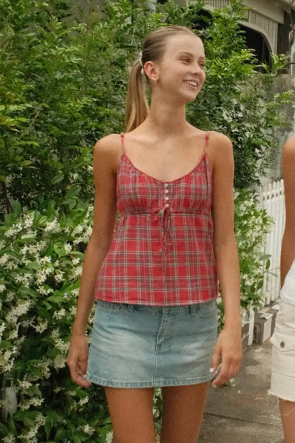 Brandy Melville Pure Cotton Three-Button Base Layer Vest Sweet Style V-Neck Sleeveless Tank Top for Women Spring Summer