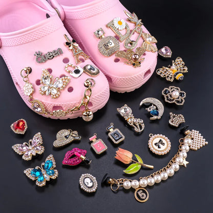 1pcs Designer Golden Crown Metal Shoe Charms Sea Star Shell Luxury Decorations for Shoe Accessorie Heart Pins for Women Girls