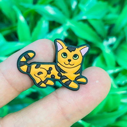 New 1-13pcs Cute Animal Black Cat PVC Garden Shoe Charms Sandal Buckle Boys Girls Cartoon Hole Slipper Accessories DIY Backpack