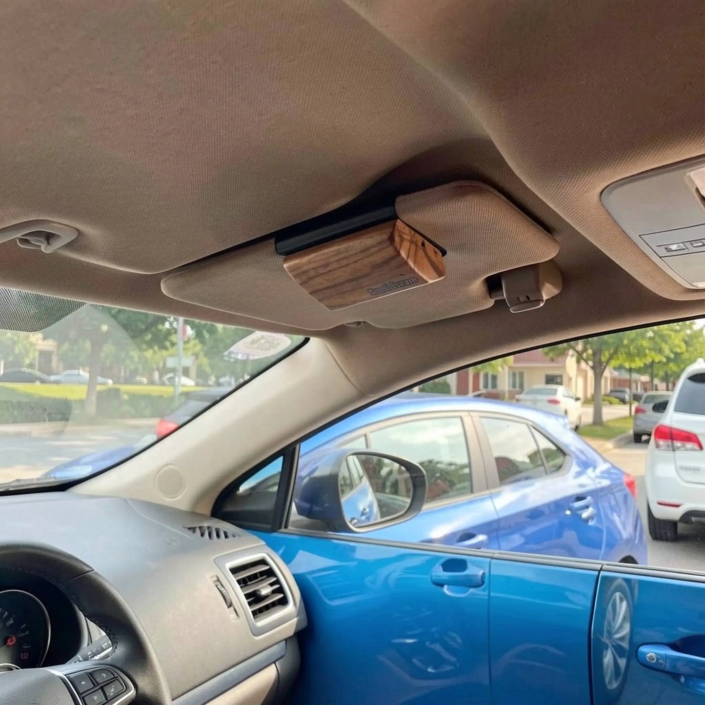 Eco Friendly Reusable Wood Car Air Freshener Natural Aroma Diffuser Long Lasting Scent for Vehicles