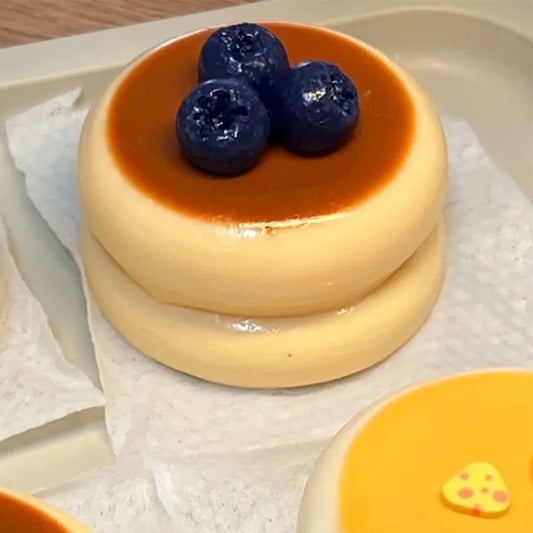 Simulation Soufflé Fiddy Squeeze Toy Decompression Pressure Relief Fingertip Toy Blueberry Strawberry Slow Rebound Toy