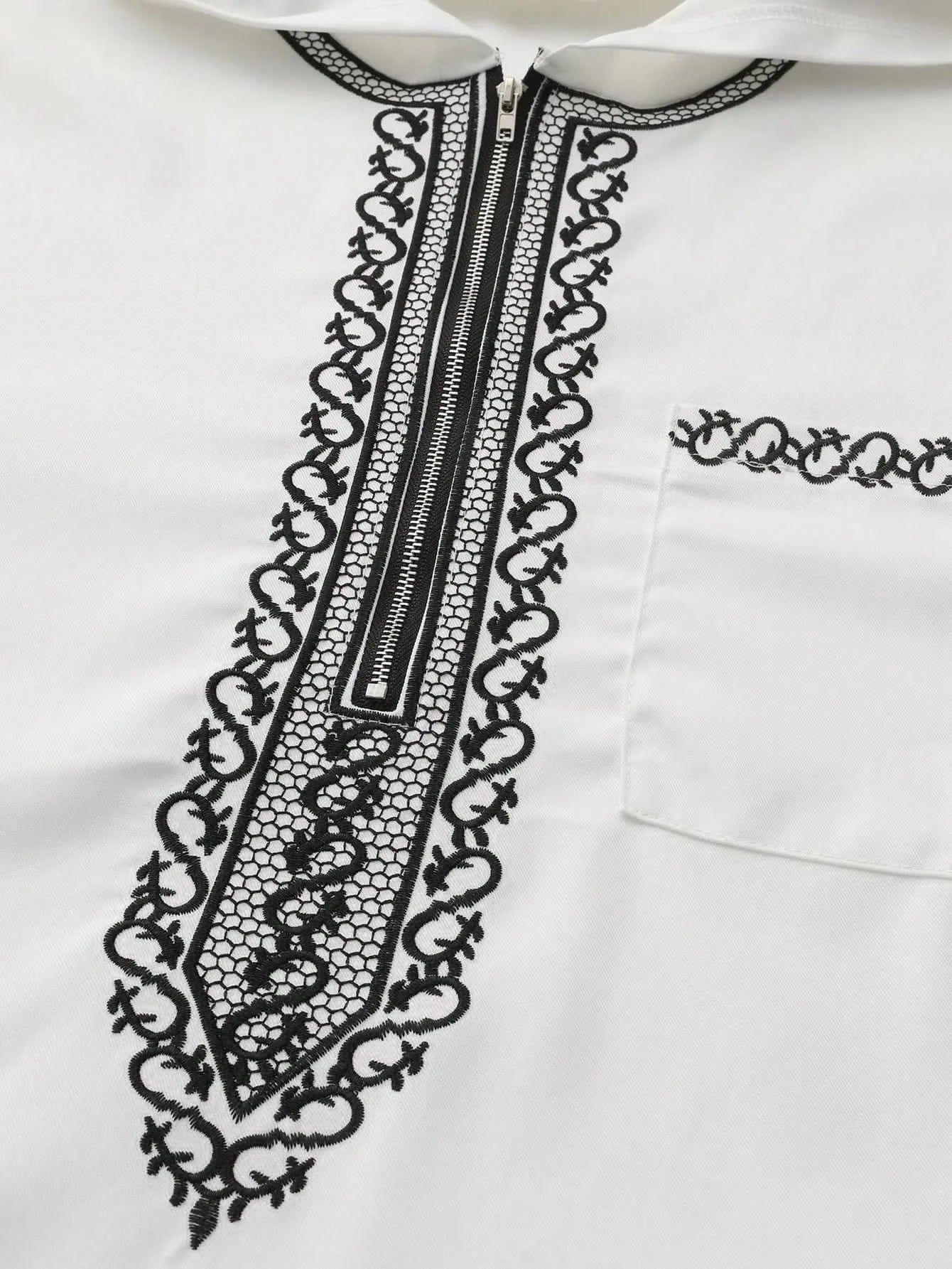 2025Moroccan Men's Thobe Short-Sleeved Embroidered Hood MuslimIslamicLooseJelleba Abaya - New Edition