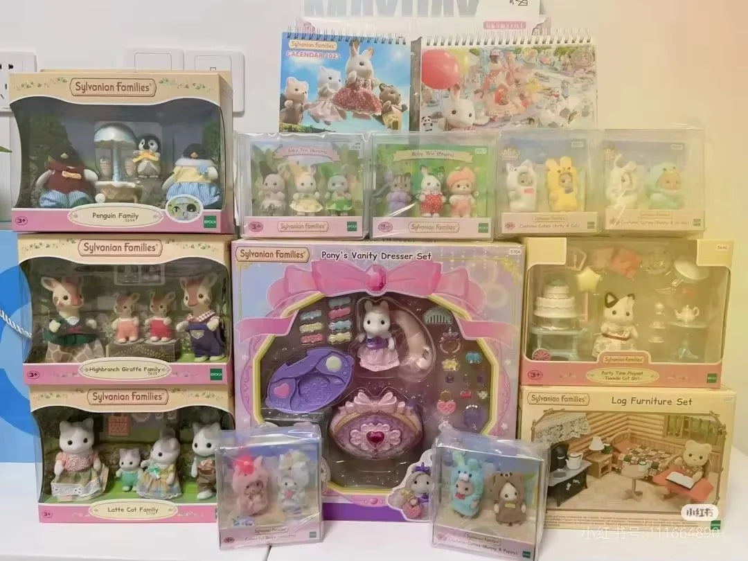 Original Japan Sylvanian Families Anime Figures Christmas Set Robot Unicorn Attack Toy Dressing Party Doll Festival Limited Toys