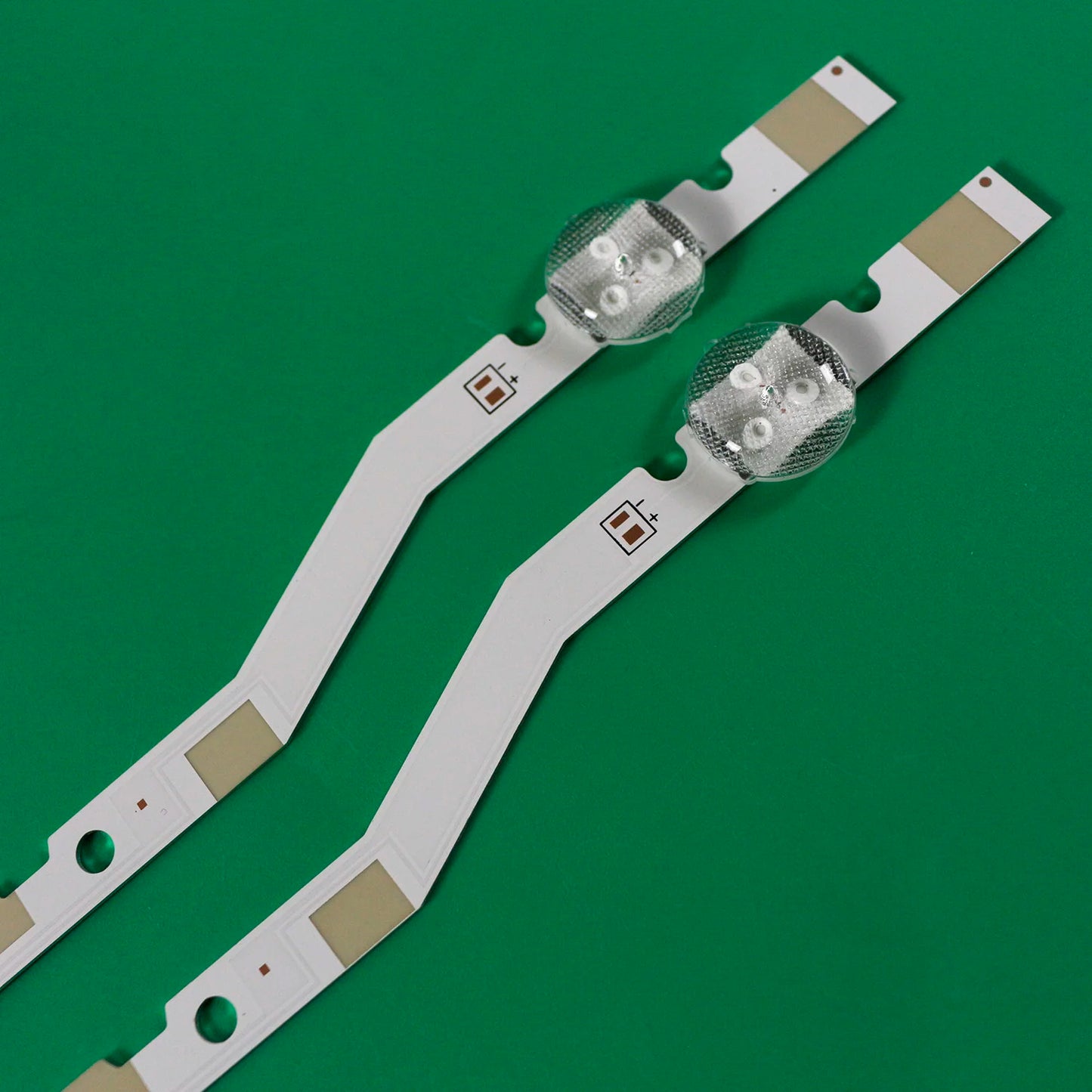 LED Backlight Strip V5DN-320SM0-R4 R5 2015 SVS F-COM 32 HD LM41-00133A LM41-00148A CY-JJ032AGHV5H CY-JJ032AGHV6H For 32" LCD TV