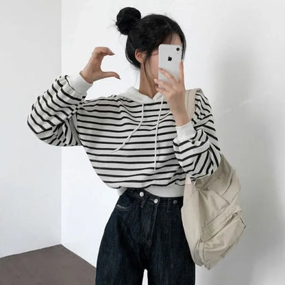 Striped Autumn and Winter Women's Hooded Sweatshirts Thick Hoodies Warm Cold Novelty Korean Clothing Designer Fashion Female Top