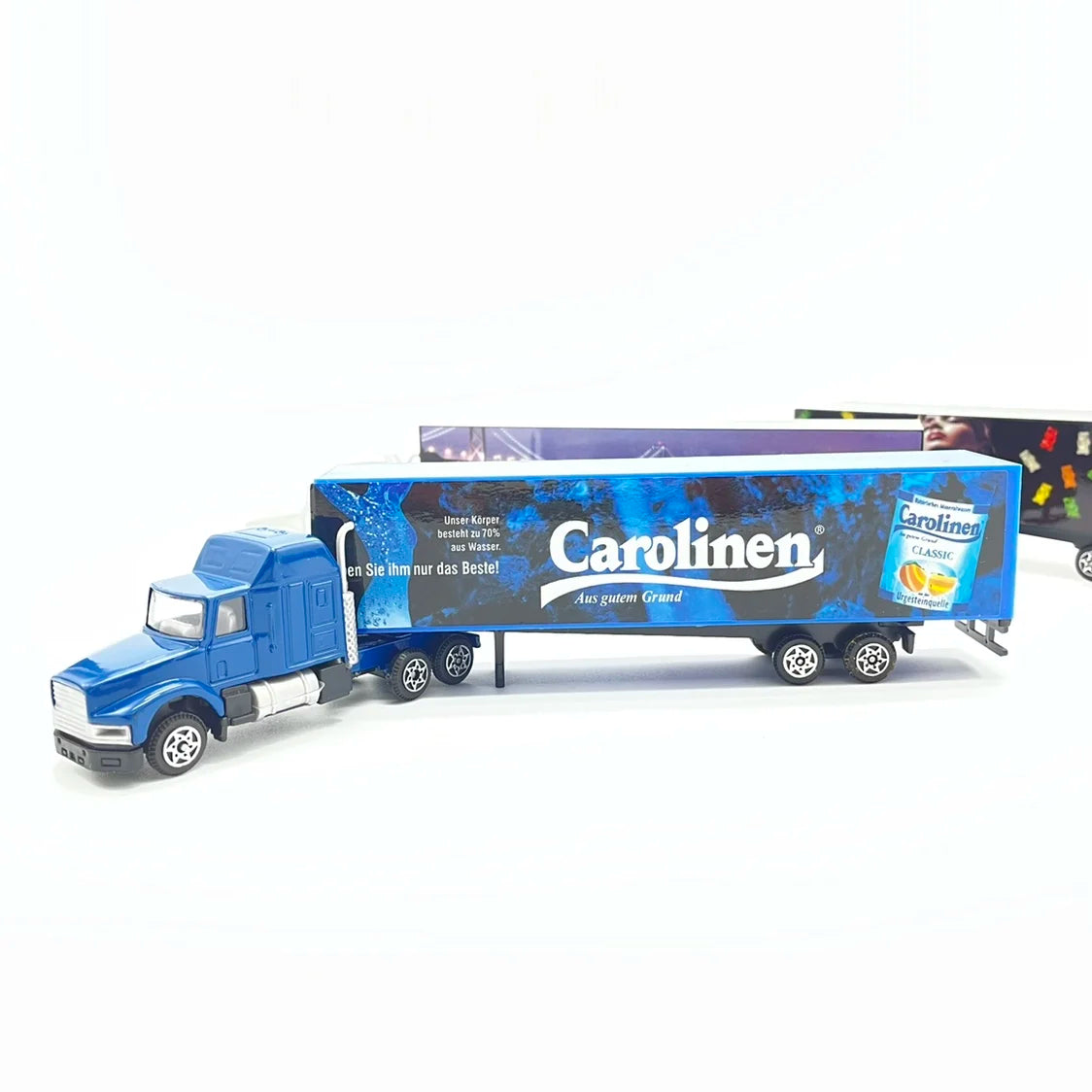 2Pcs HO Scale 1:87 Truck Container Model ABS Trailing Truck Sand Table Scene Layout Vehicle Diorama kits Random Colors