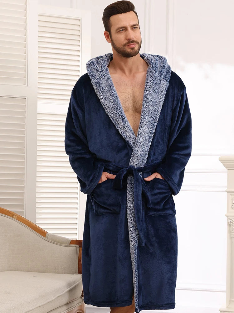Men‘s Hooded Plush Robe with Pockets, Thick Flannel Bathrobe, Warm Sherpa Lined Collar for Winter Sleepwear & Loungewear