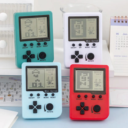 Retro Pocket Handheld Game Console Keychain Classic Tetris Electronic Game Player 26 Kinds Games Mini Kids Toy Birthday Present
