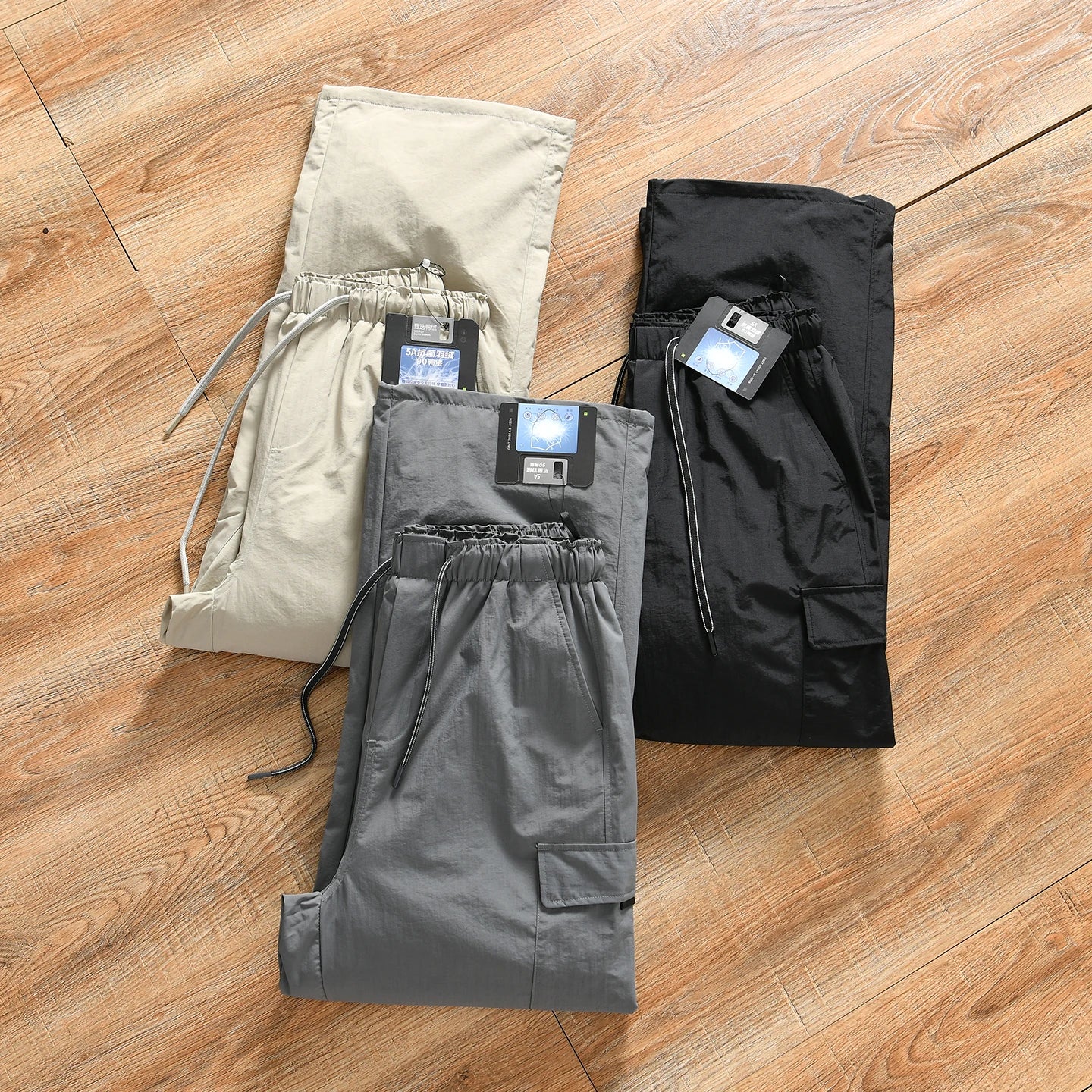 Winter Thickened Men's Outdoor down Trousers Windproof Waterproof Warm Not Bulky 90 down Straight Leg Long Pants Youth Fashion