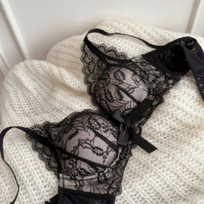 Top Selling Womens Wireless Bra Set French Lace Bow Contrast Color Push Up Thick Padded No Gap Everyday Lingerie For Small Chest