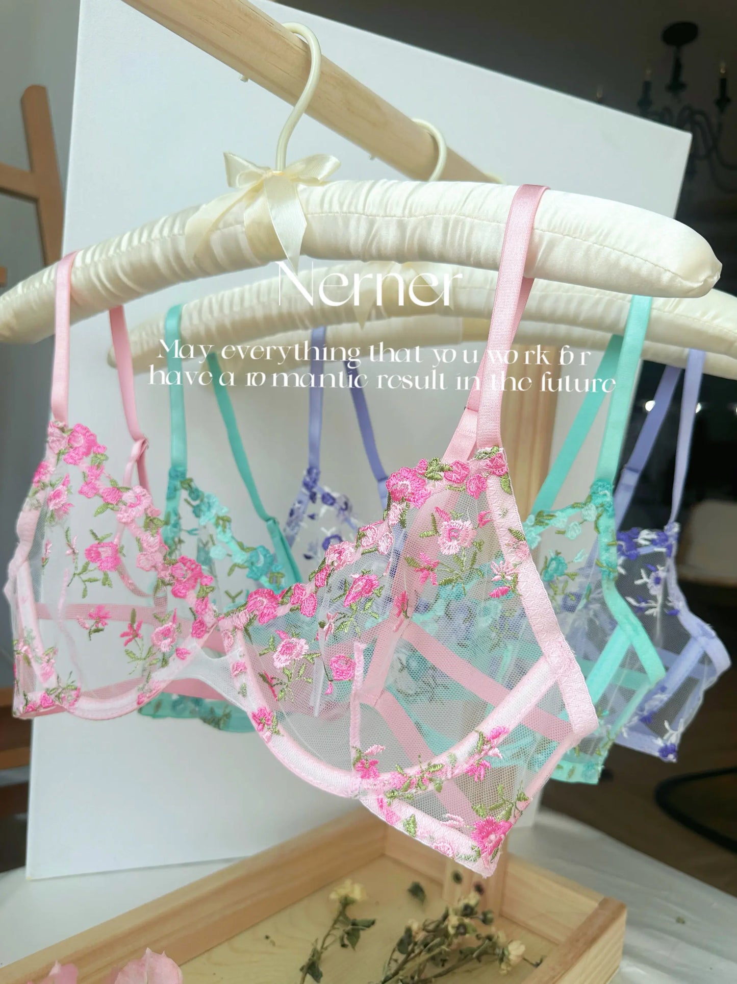 Sexy Floral Embroidery Mesh Bra Set Sweet Sheer Lace Lingerie Soft Comfort Breathable Underwear Suit Party Dating Daily Wear Bra