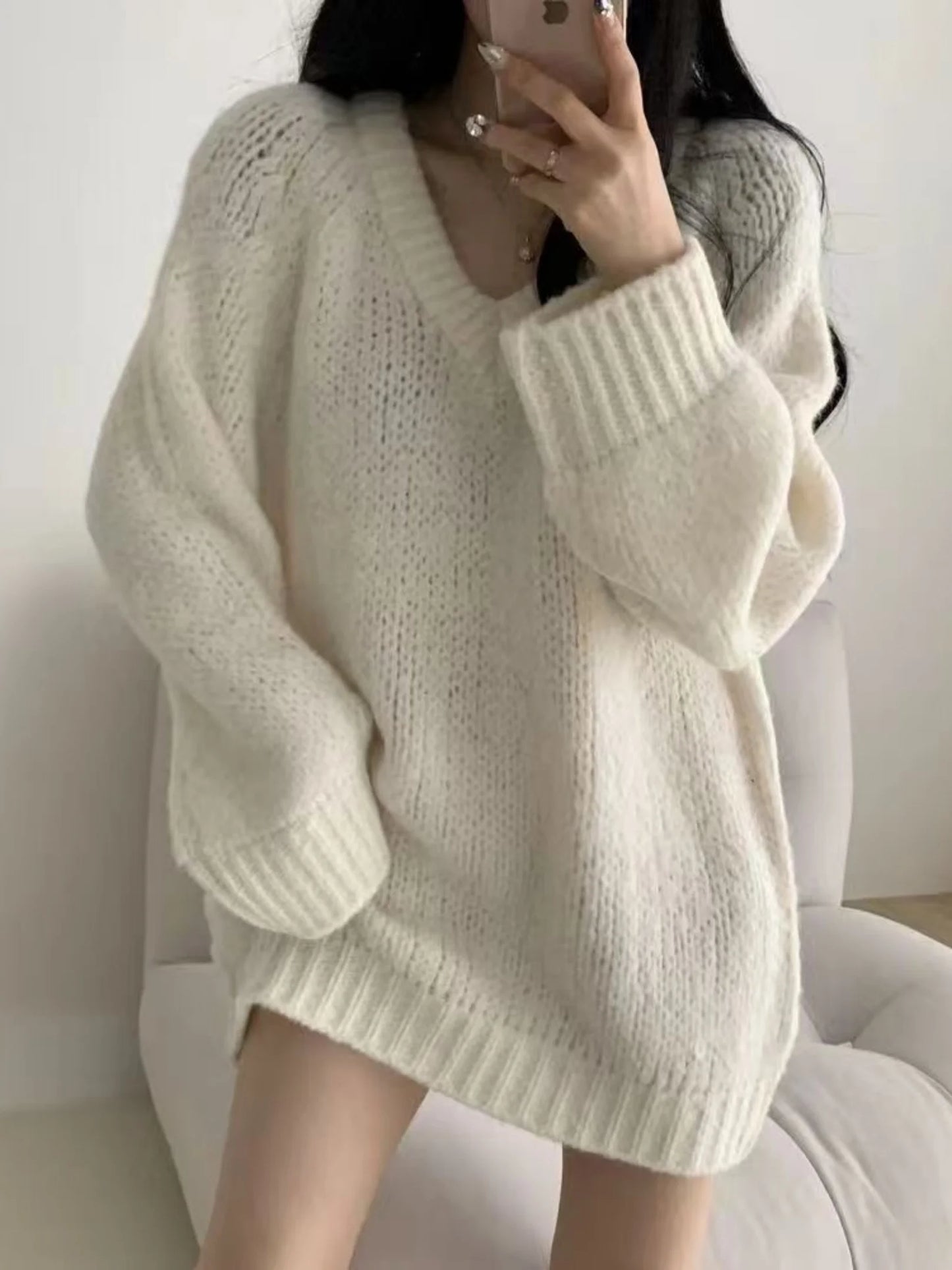 plus Size Lazy Style V-Neck Soft Cozy Knitted Sweater Women's Autumn Winter Loose Small Figure Top Retro Style Loose Fit Knit...