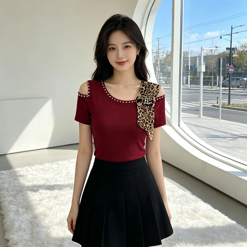 Summer New Off Shoulder Short sleeved T-shirt Korean Fashion Diamond Tops Slim Style Bowknot Women Shirt