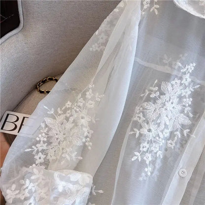 Elegant Thin Lace Hat Shirt Women's Loose Fit Summer 2025 plus Size Slimming Korean Style Long Sleeve Button up