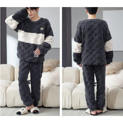 Thickened Warm Sleepwear for Winter Men Coral Velvet Plus-Size Loungewear Two-Piece Set of Soft Flannel Long-Sleeved Pajamas