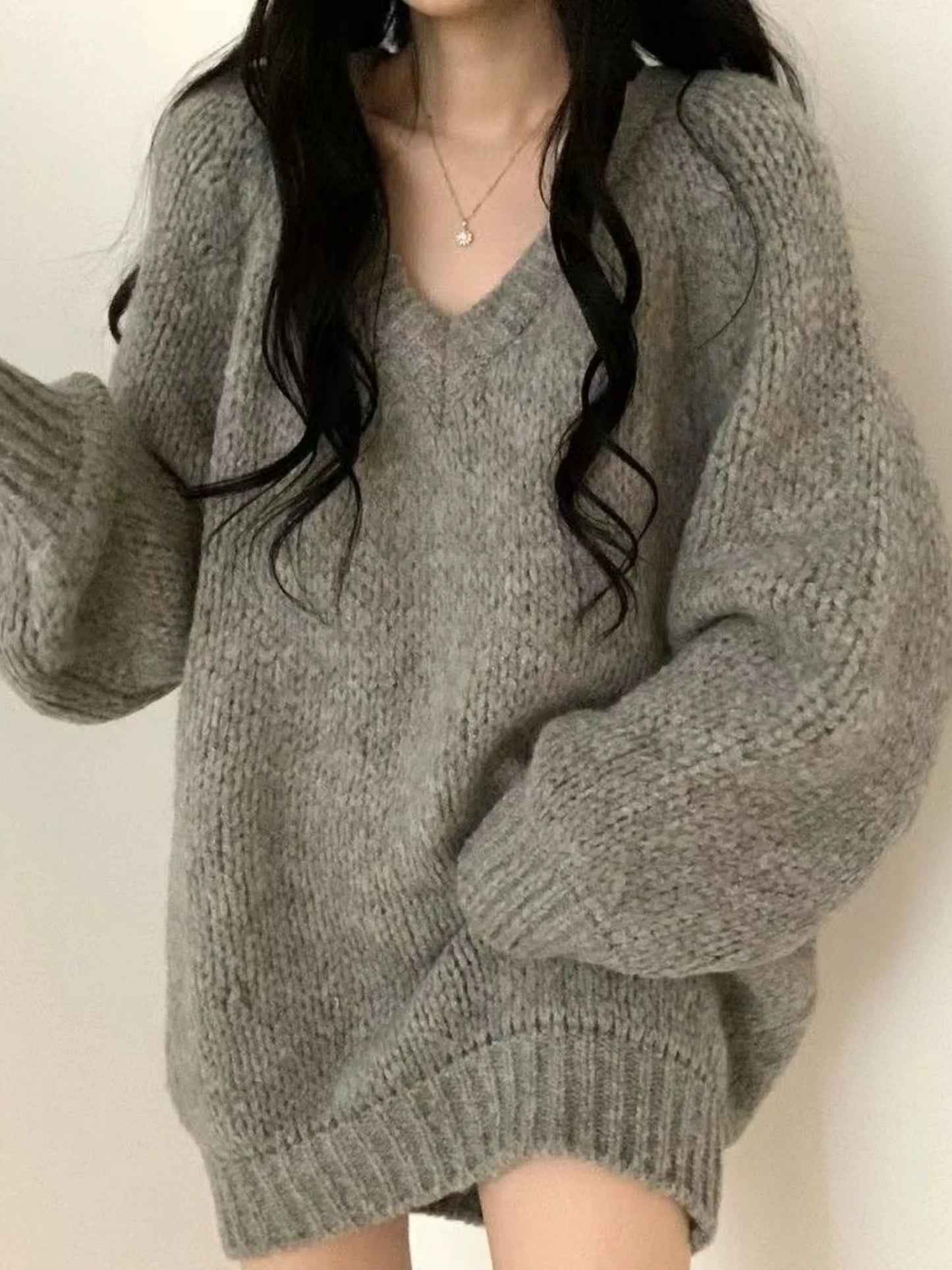 plus Size Lazy Style V-Neck Soft Cozy Knitted Sweater Women's Autumn Winter Loose Small Figure Top Retro Style Loose Fit Knit...