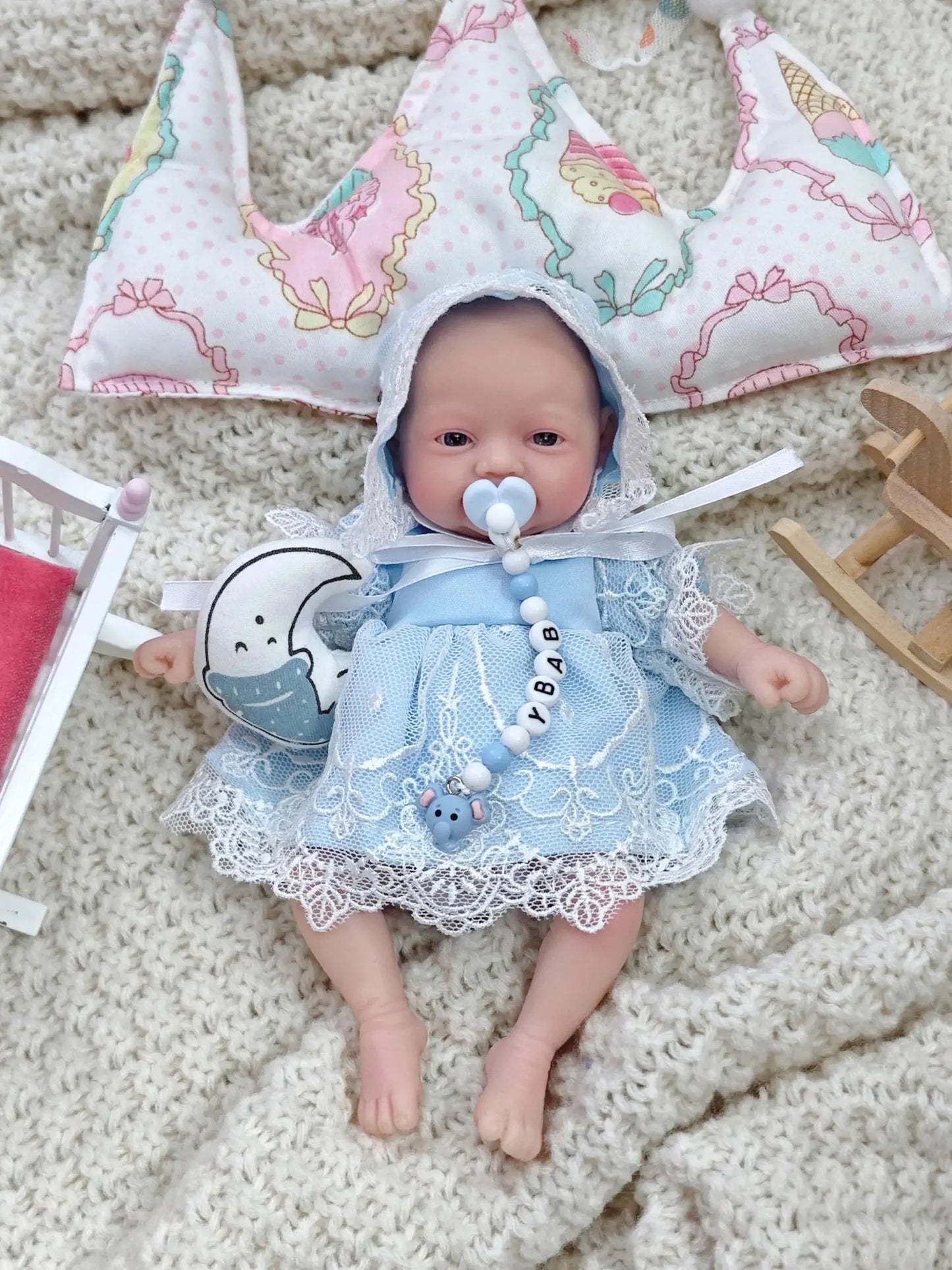 Realistic Miniature Babies 7" Full Body Silicone Reborn baby Doll Open Eyes Girl Looks Real with Accessories for Kids Gift