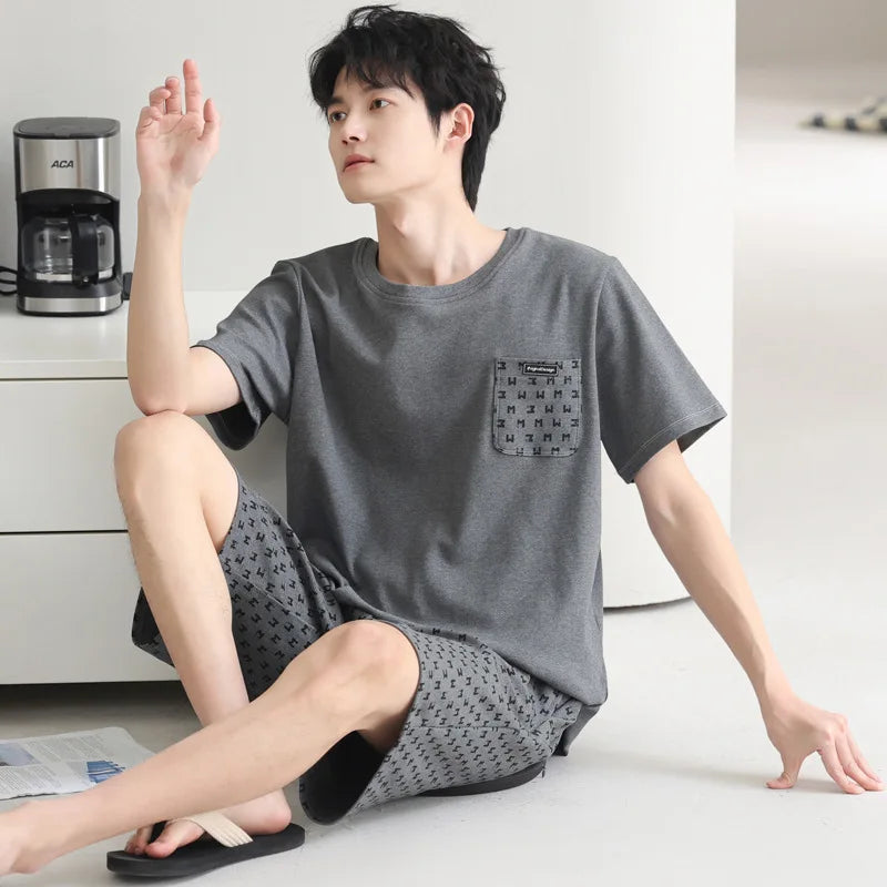 Cotton pajama set for men, home wear, short-sleeved short pants, casual and suitable for wearing outside.