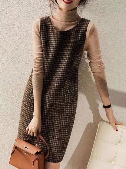 Retro Plaid Woolen Vest Dress Women's Autumn Winter Thickened Mid-Length Sleeveless H-Shape round Neck Backless Midi Dress