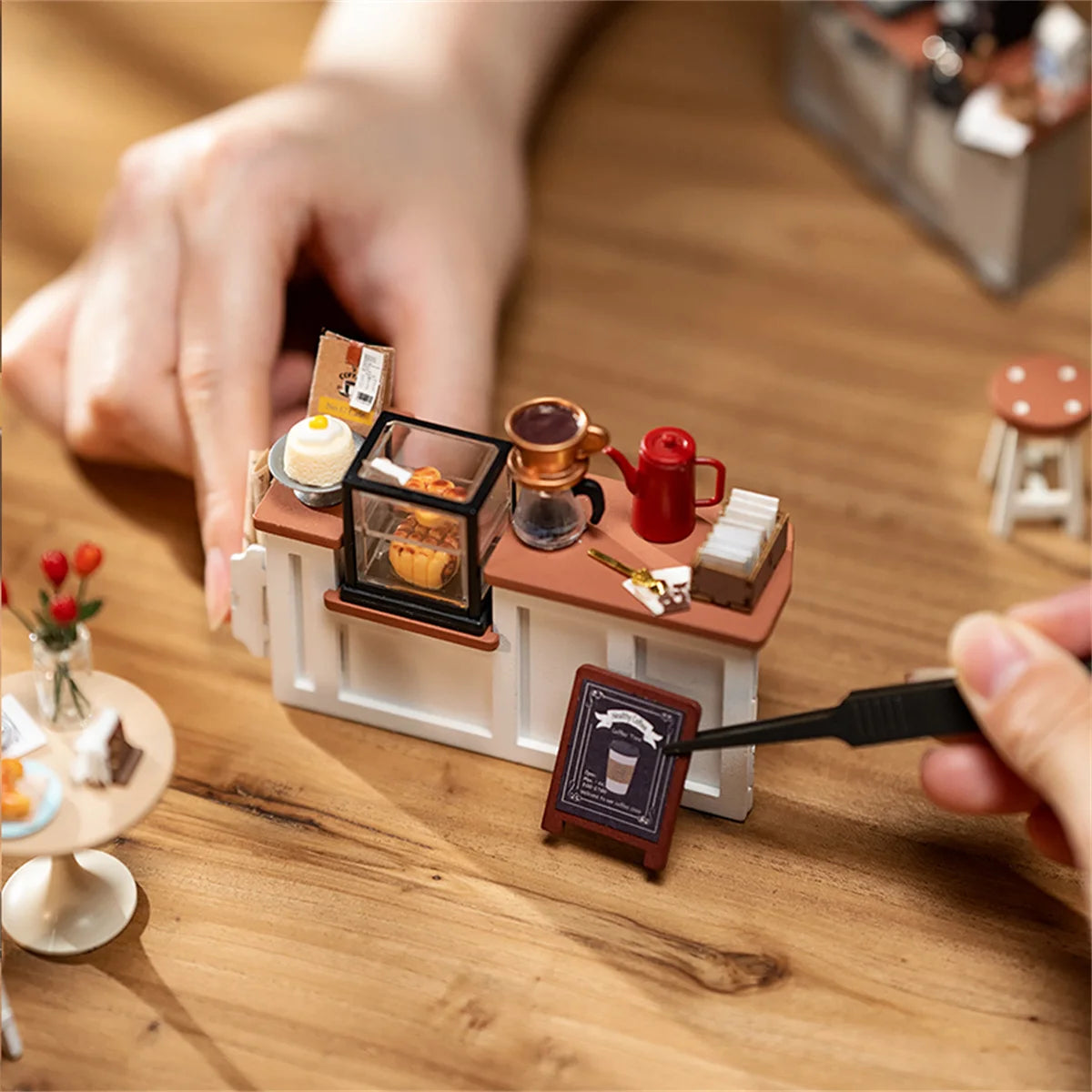 Rolife NO.17 Cafe 3D Puzzle DIY Miniature Dollhouse Kit Crafts Hobbies Amazing Gift for Women Children DG162