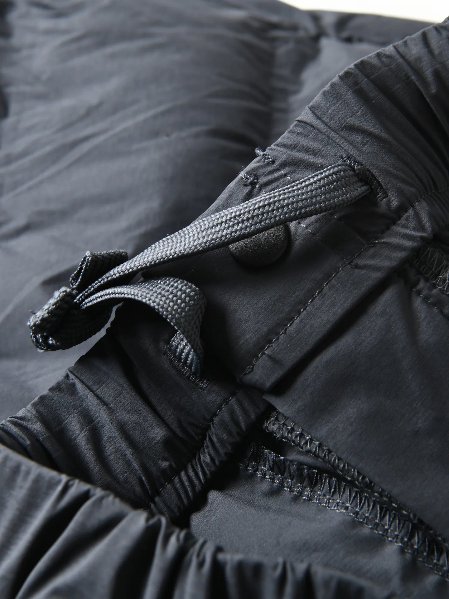 New American Style Outdoor Windproof Water-resistant Loose Straight Leg Cuffed Warm Lightweight Casual Cotton Trousers for Me...
