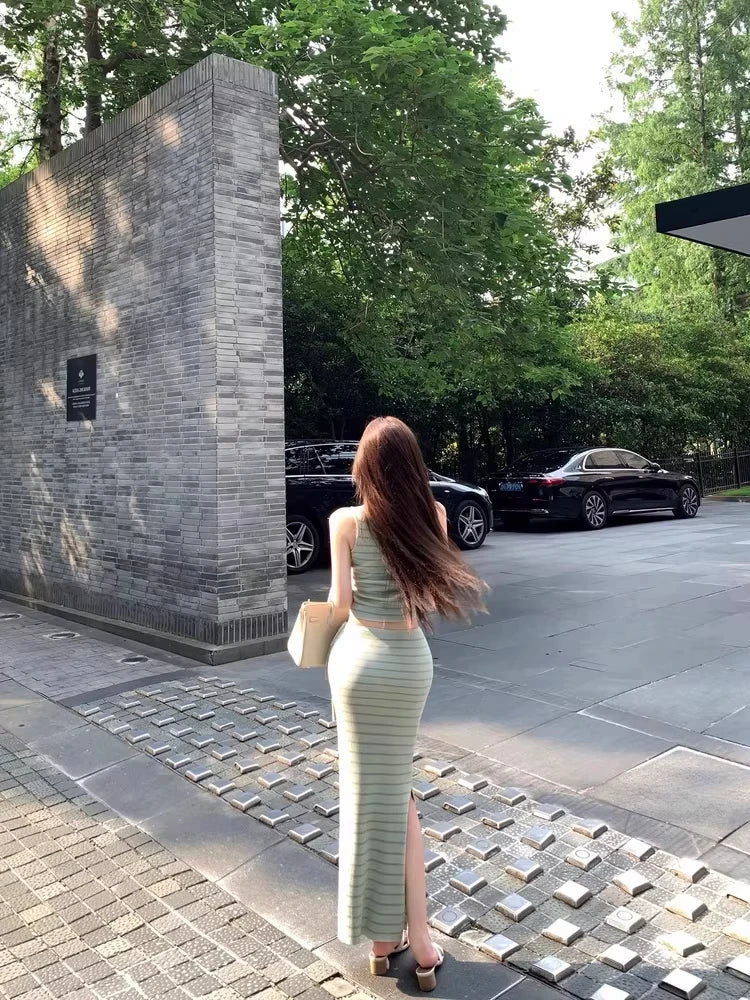 White Green Striped Knitted Vest Set Women's High Waist Half Skirt Two Piece Set Slimming Belly Baring Fashionable Spring Sum...