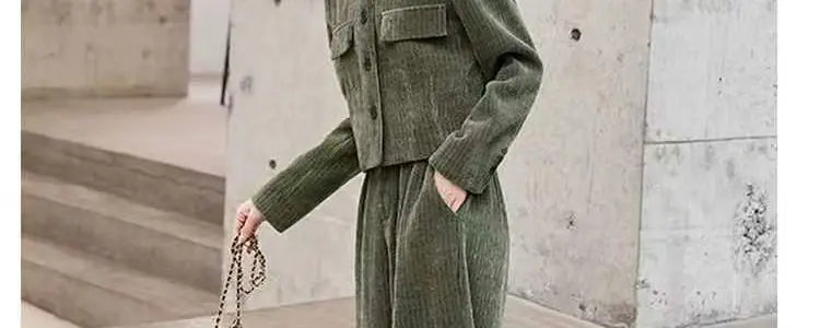 Fashionable Corduroy Set Women's Autumn Winter New Style Elegant Lady Fragrance Wind Coat Wide Leg Pants Two Piece Suit